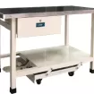 Bàn nguội 1800 mặt thép có bánh xe và cơ cấu nâng hạ